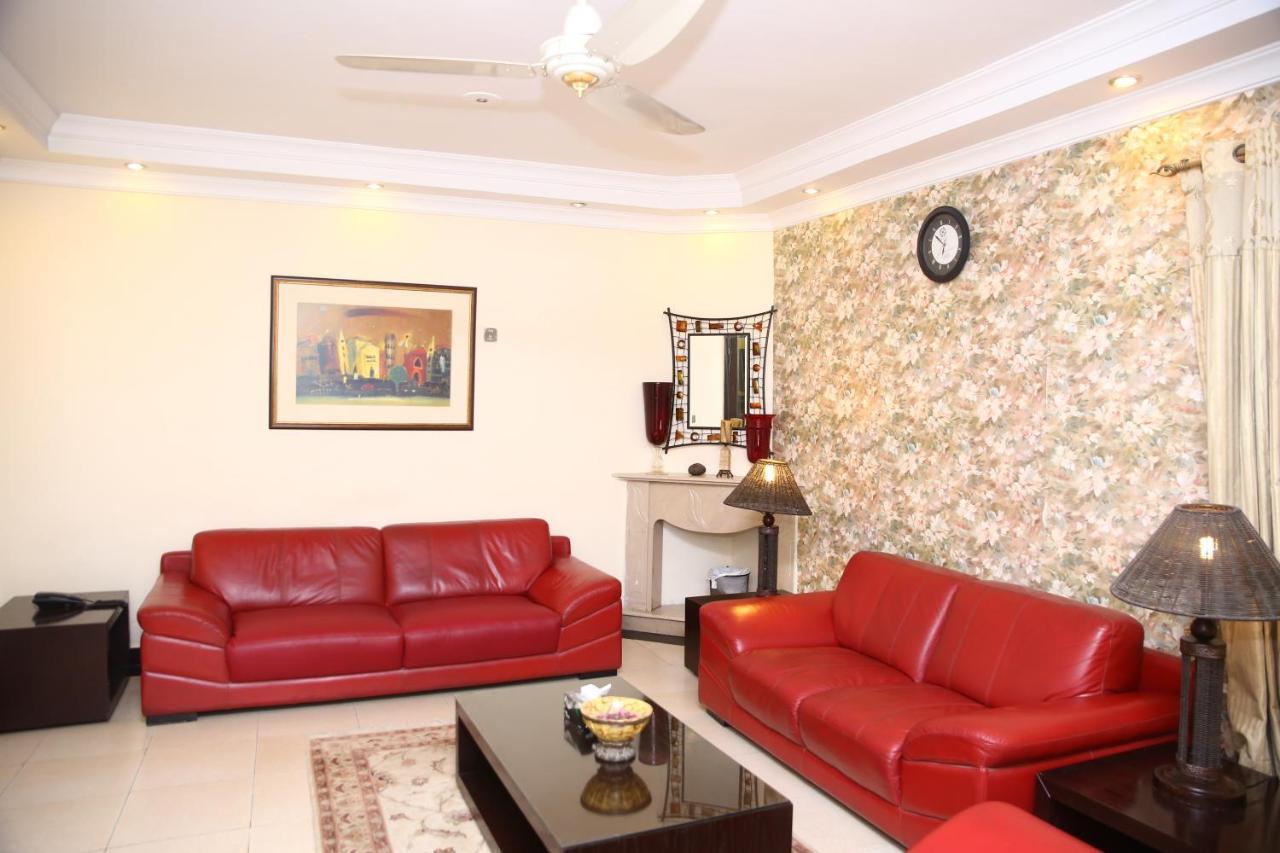 Safari Club 3 Bahria Town Hotel Rawalpindi Eksteriør billede